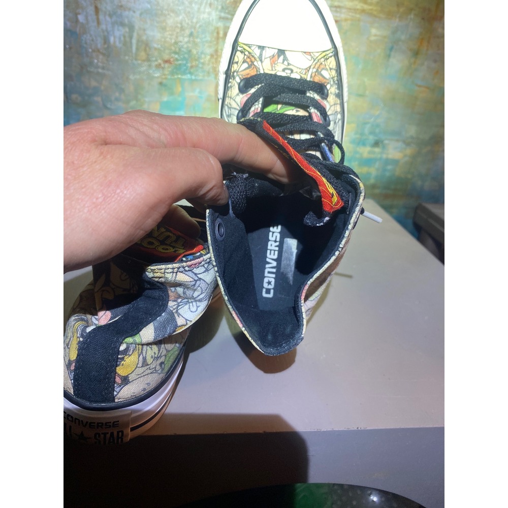 Converse Chuck Taylor‎ All Star Looney Tunes High Top Sneakers Mens 4 Womens 6 - Picture 8 of 9